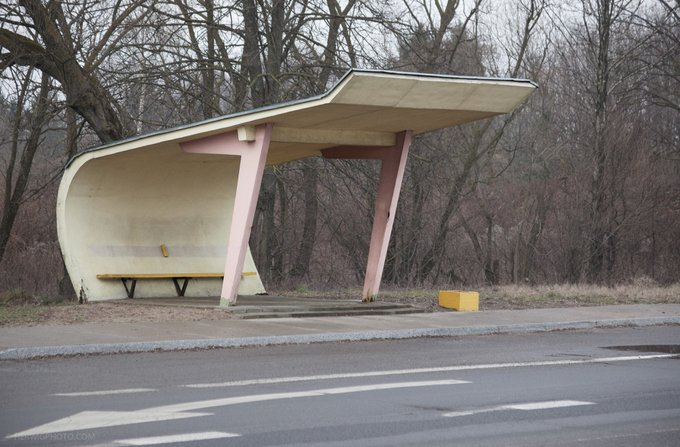 16. Otobüs durağı, Kaunas, Litvanya. Fotoğraf: Christopher Herwig.