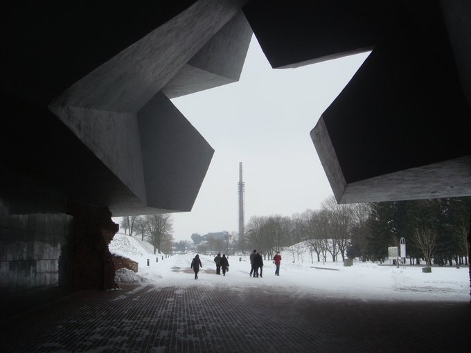 4. Brest Kahramanlık Kalesinin Sovyet yıldızı şekilli ana girişi, bir İkinci Dünya Savaşı hatırası.